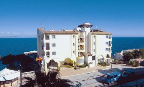 Roc Illetas Playa is one of the mallorcan company hotel.